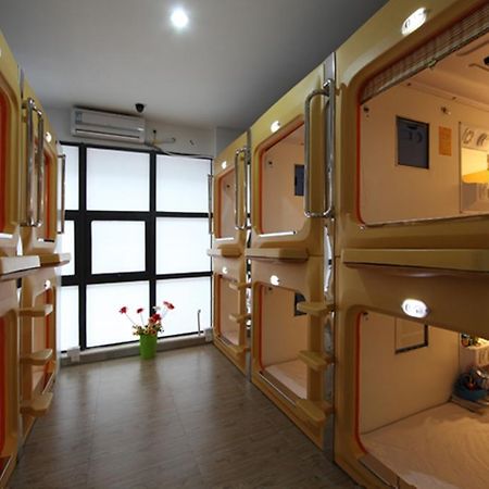 Guiyang Capsule International Youth Hostel ภายนอก รูปภาพ